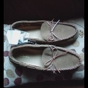 Clarks Moccasin Slippers